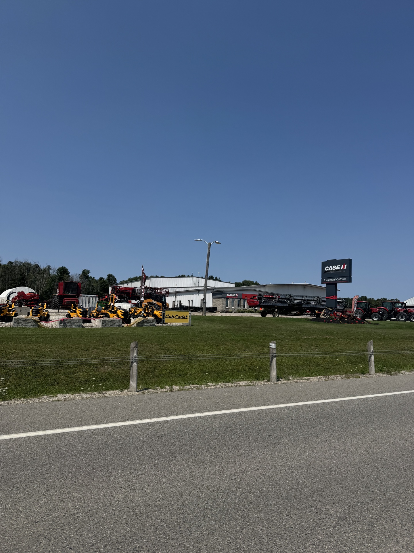 Equipment Ontario (Mildmay)